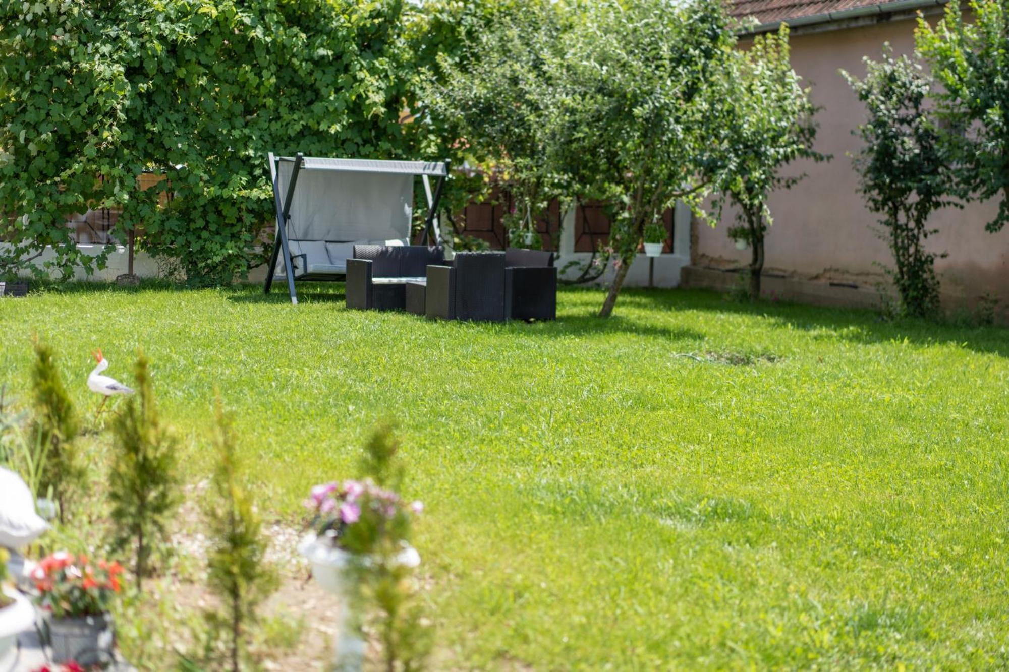 Casuta Din Drumul Muntelui Dragus Buitenkant foto